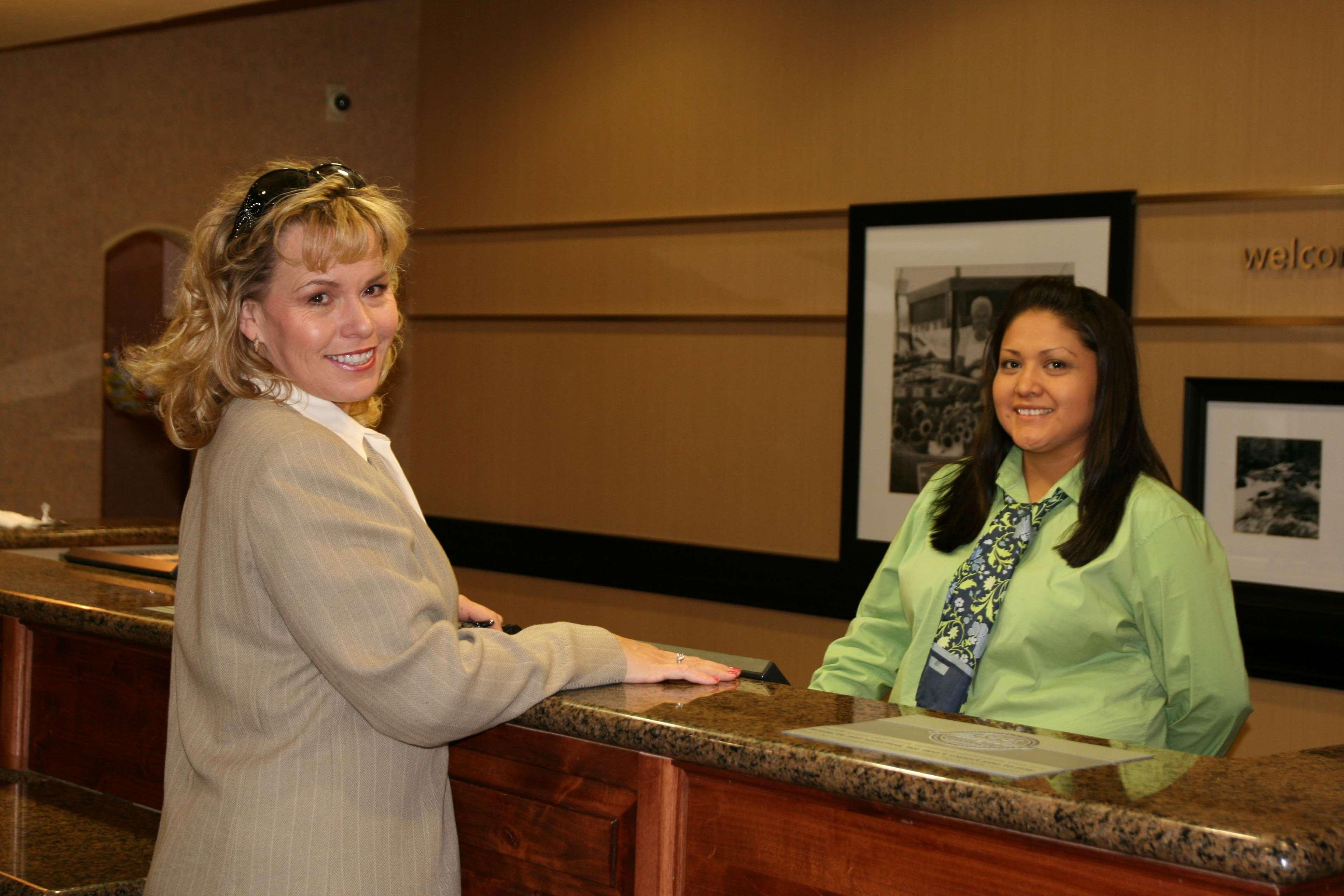 Hampton Inn & Suites Farmington İç mekan fotoğraf