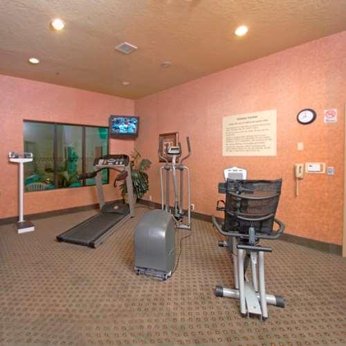 Hampton Inn & Suites Farmington Konforlar fotoğraf